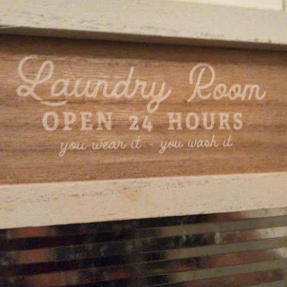 Laundry "washboard" signs - wash dry fold repeat - Laundry Open 24 hrs - set NEW - Picture 3 of 13